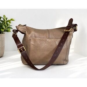 HOBO Leather Crossbody Shoulder Bag Taupe Brown Adjustable Strap Zip Top Charlie